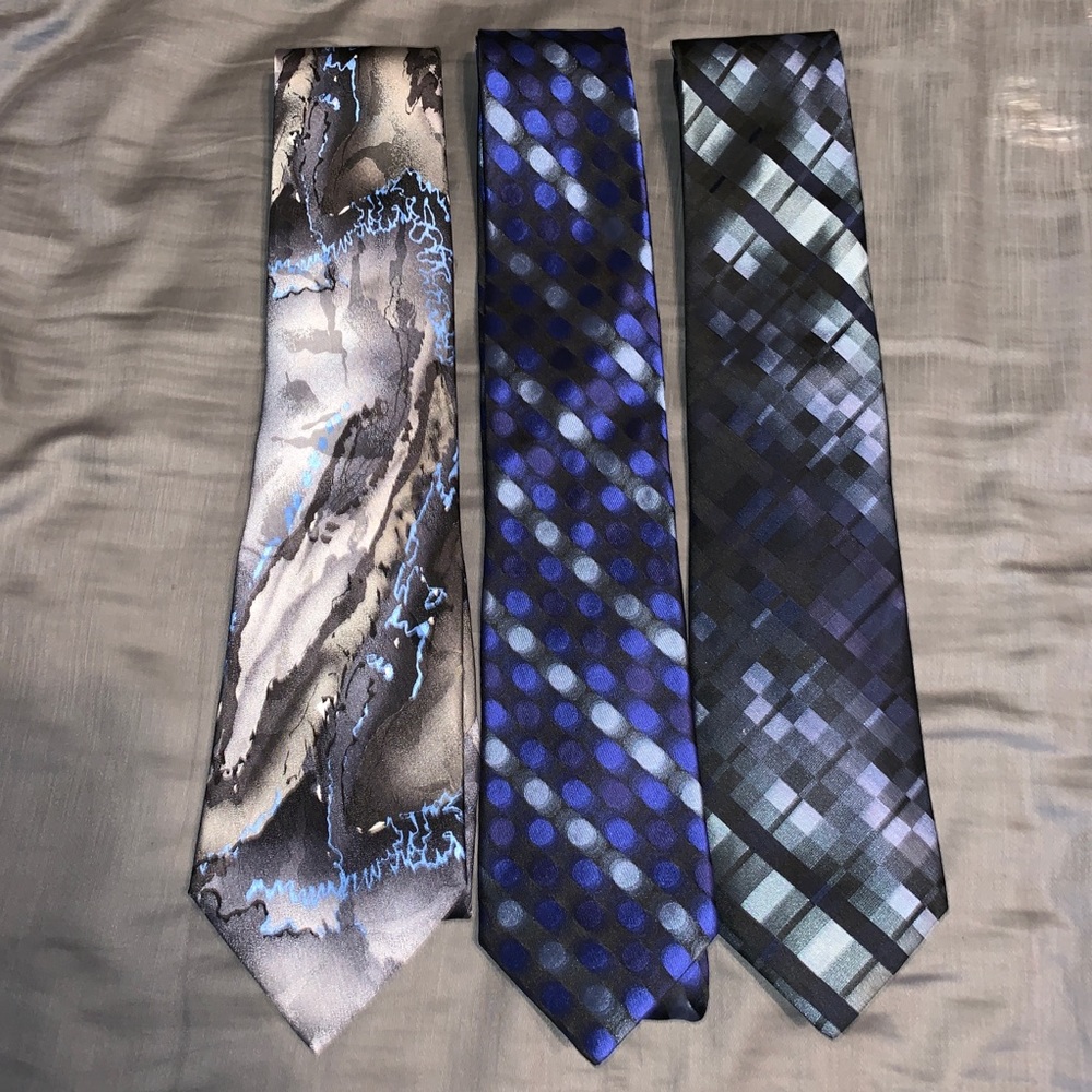 3 Blue Ties